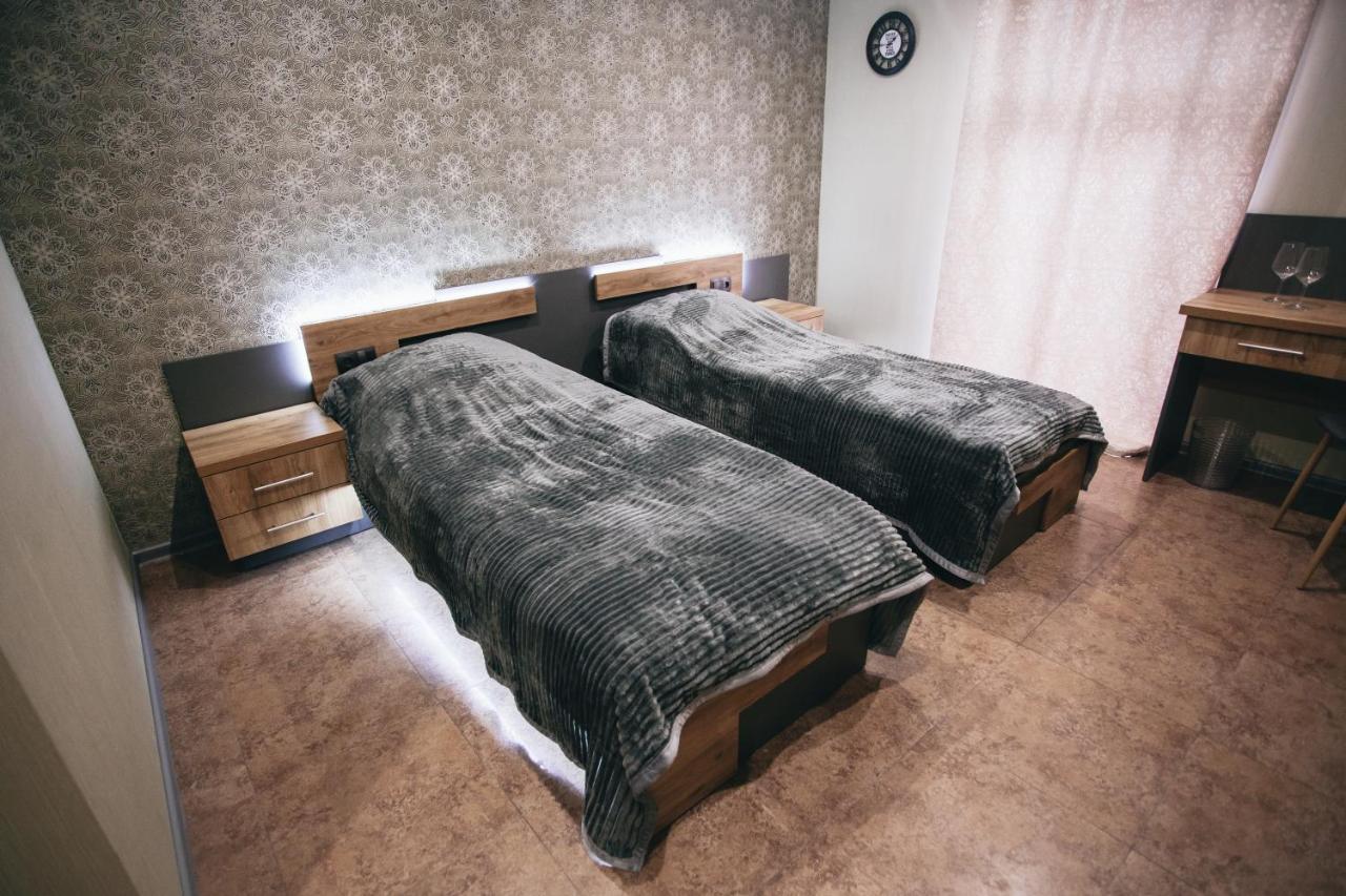 4Rooms Vinnitsa Eksteriør bilde